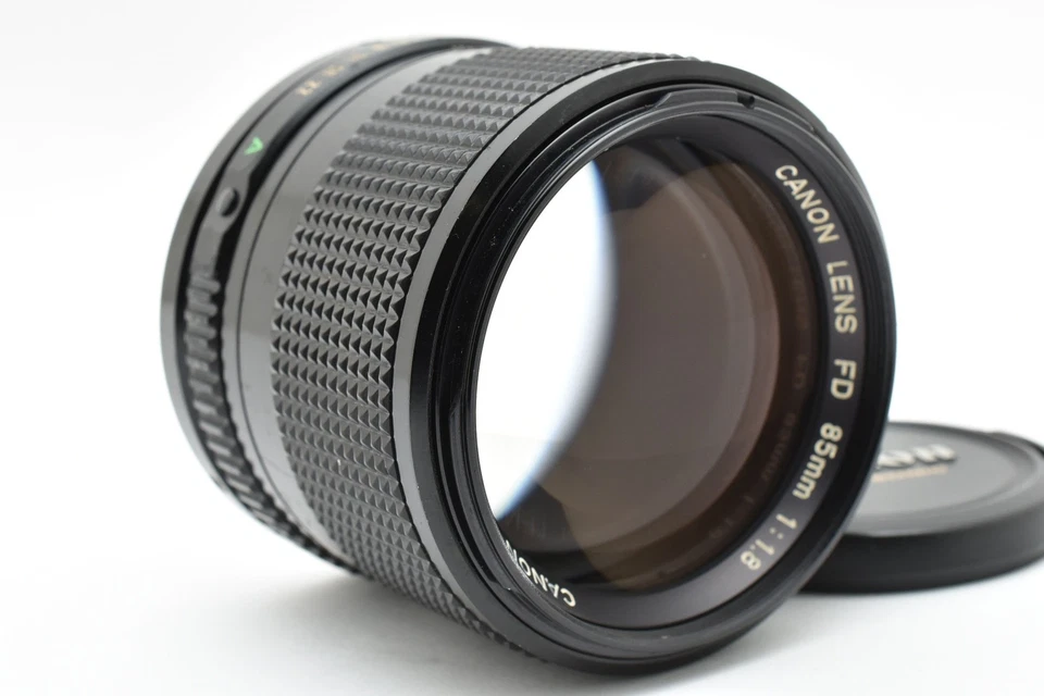 [Exc+5] Canon New FD NFD 85mm f/1.8 MF Portrait Lens from Japan 2624965 - Image 2 of 4
