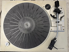 AKAI AP-B20 TURNTABLE - WORKING