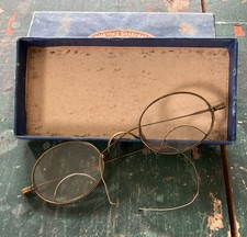 Antique Oval Brass Wired Frame Spectacles