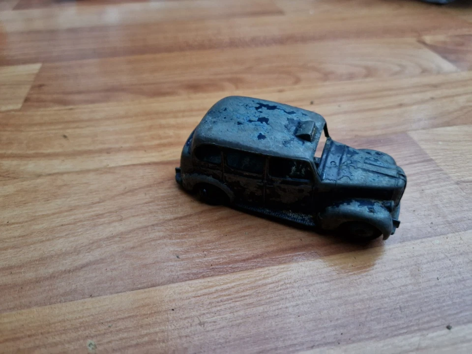 VINTAGE 1950'S DINKY TOYS 40H AUSTIN TAXI DARK BLUE CAR - Image 2 of 3