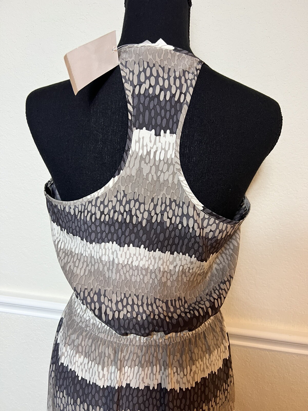Picture 3 of 6