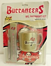 RARE! VINTAGE! PLAY FOOTBALL NFL TAMPA BAY BUCCANEERS OVERNIGHT KIT MGI USA KIT
