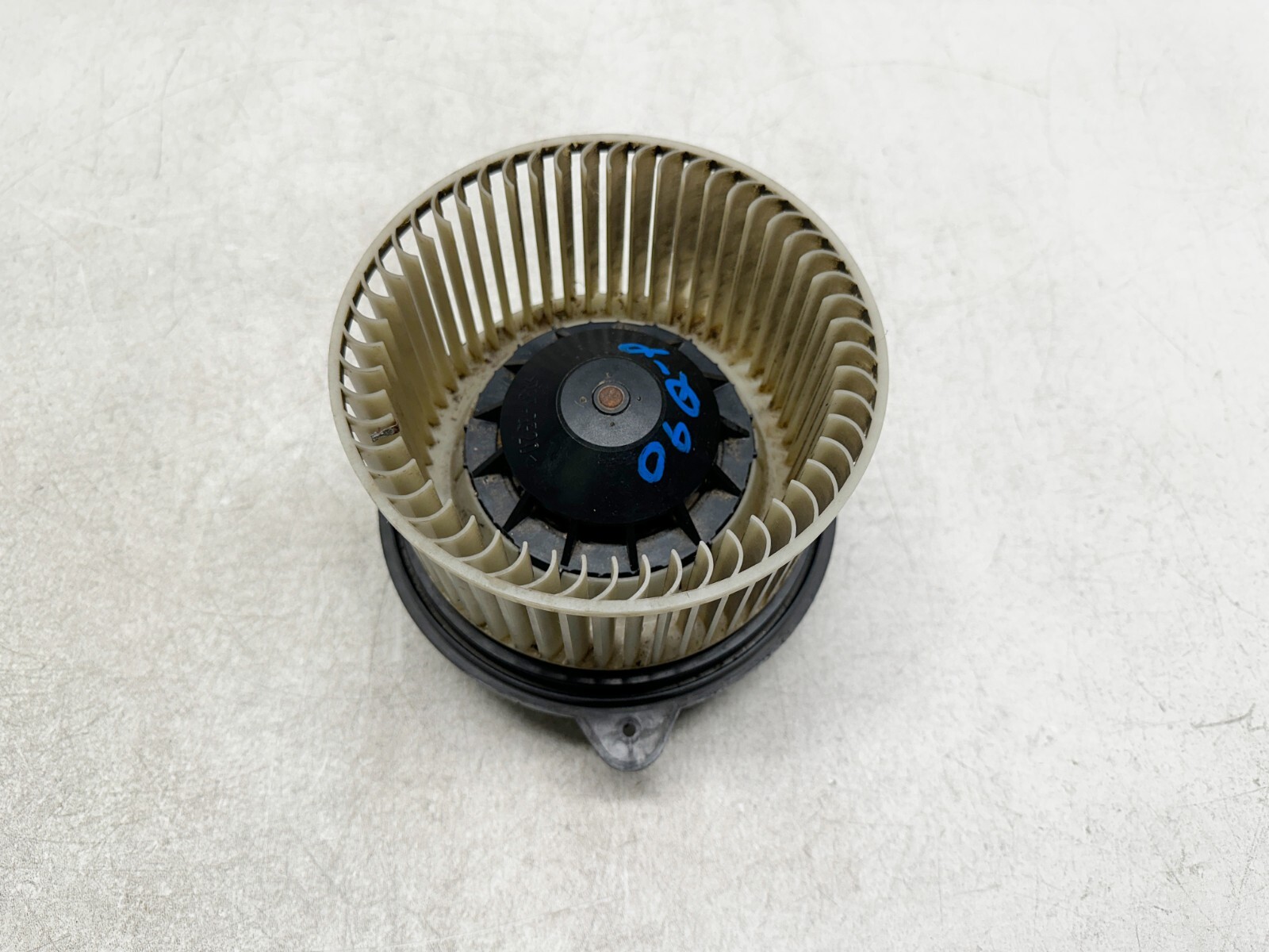 H411194 2003-2019 Maserati Quattroporte S M139 AC Heater Blower Fan Motor OEM