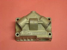 HOLLEY  NEW  SECONDARY CENTER HUNG FUEL BOWL  #134-104 