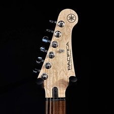 Yamaha PAC112V/ 3.30kg Electric Guitar Used