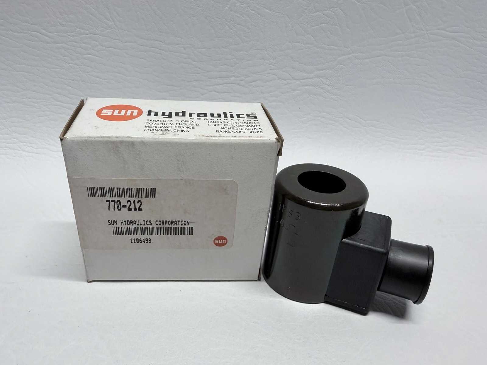 NEW Sun Hydraulics 770-212 Solenoid Coil