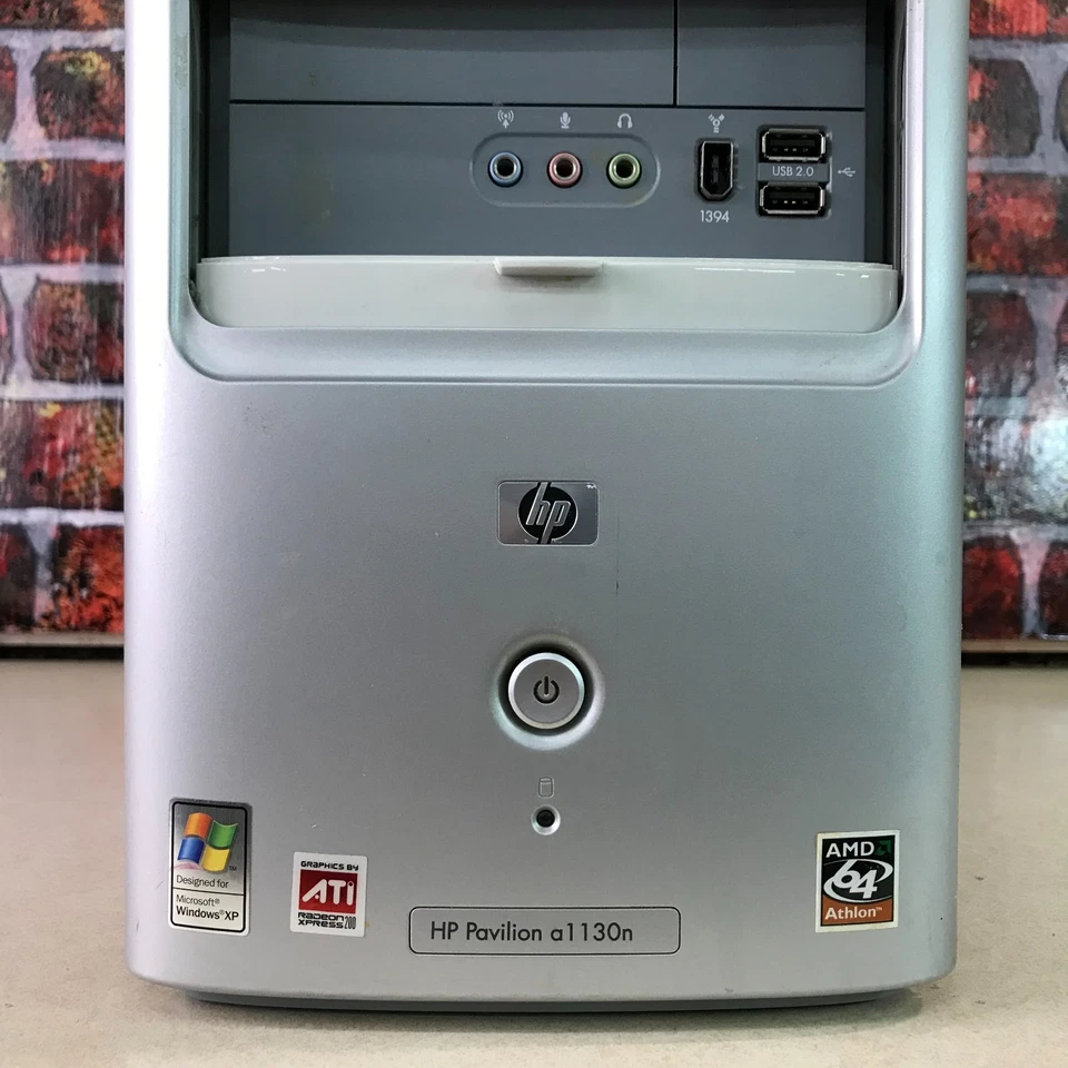 HP Pavilion Retro Gaming Athlon 2.20GHz 1GB RAM 250GB HDD Windows 7 Pro 64-Bit - Image 4 of 4