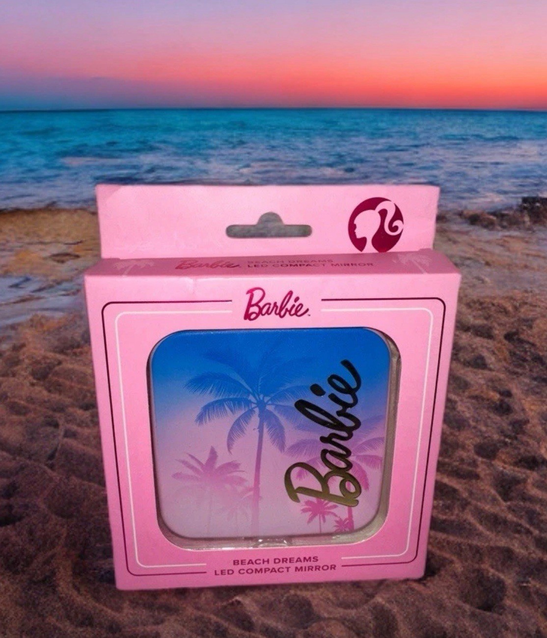 🛍️  Barbie Beach Dreams  🏖️ LED Compact Mirror NEW Pink Travel 🌴 Magnified
