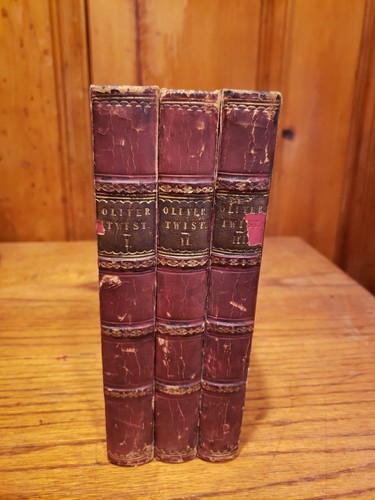 Charles Dickens / Oliver Twist 3 volumes reprint first edition illustrated 1840