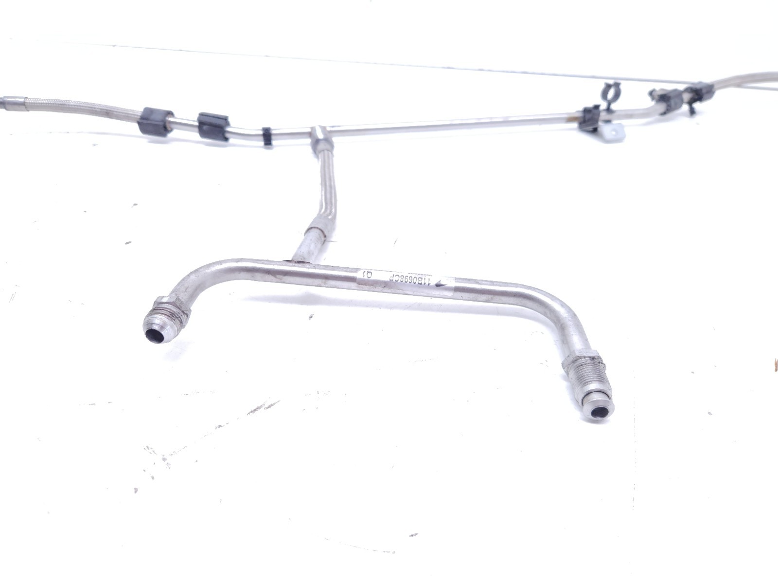 2012-2014 MCLAREN MP4-12C 650S FRONT HYDRAULIC OIL LINE OEM 11B0439CP 11B0698CP