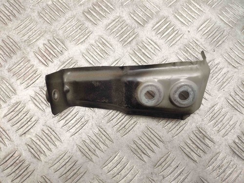 BMW X5 G05 Vorderer Rechter Kotflügelhalter 7418218