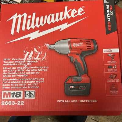 Milwaukee 2663-22 M18 1/2'' High Torque Impact Wrench with Friction Ring Kit