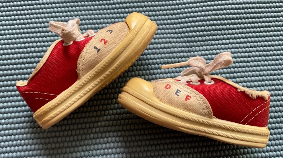 Zapatillas deportivas vintage para bebé niño pequeño muñeca zapatos - izquierda derecha - talla 3 Foto 4 de 4