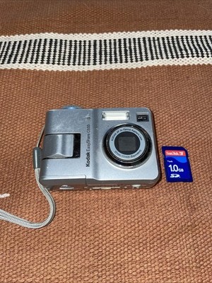 Kodak Easyshare C533 Digital Camera 5MP w/1 GB SD Card - TESTED