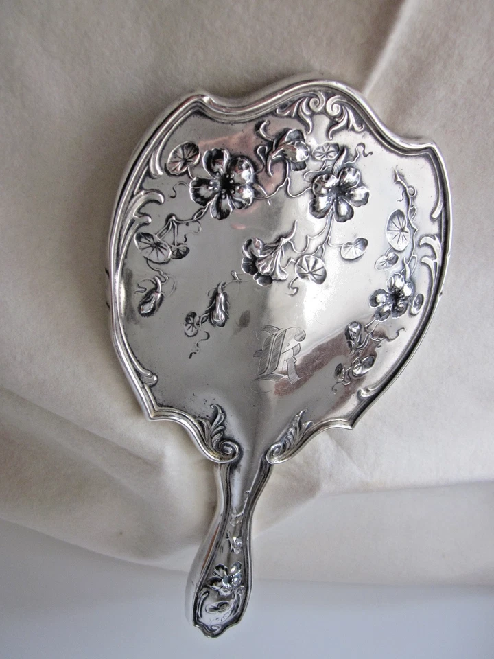 Espejo de mano R. Wallace Sterling Art Nouveau repousse capuchas 10 x 5,5 pulgadas Foto 4 de 4