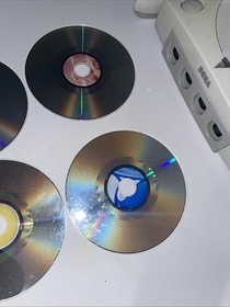 Sega Dreamcast With 4 Games, NO CORDS!, And 2 Controllers, Works Great