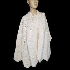 Womens Vintage Handmade Crochet Poncho Cape Sweater OS Boho Lagenlook Grannycore