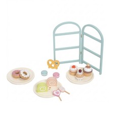 Toy Dessert Display with Play Food Colorful Wooden Cake Playset Rounded Edges