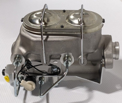 Aluminum Master Cylinder & Bottom Mount Disc Drum Brake Proportioning Valve