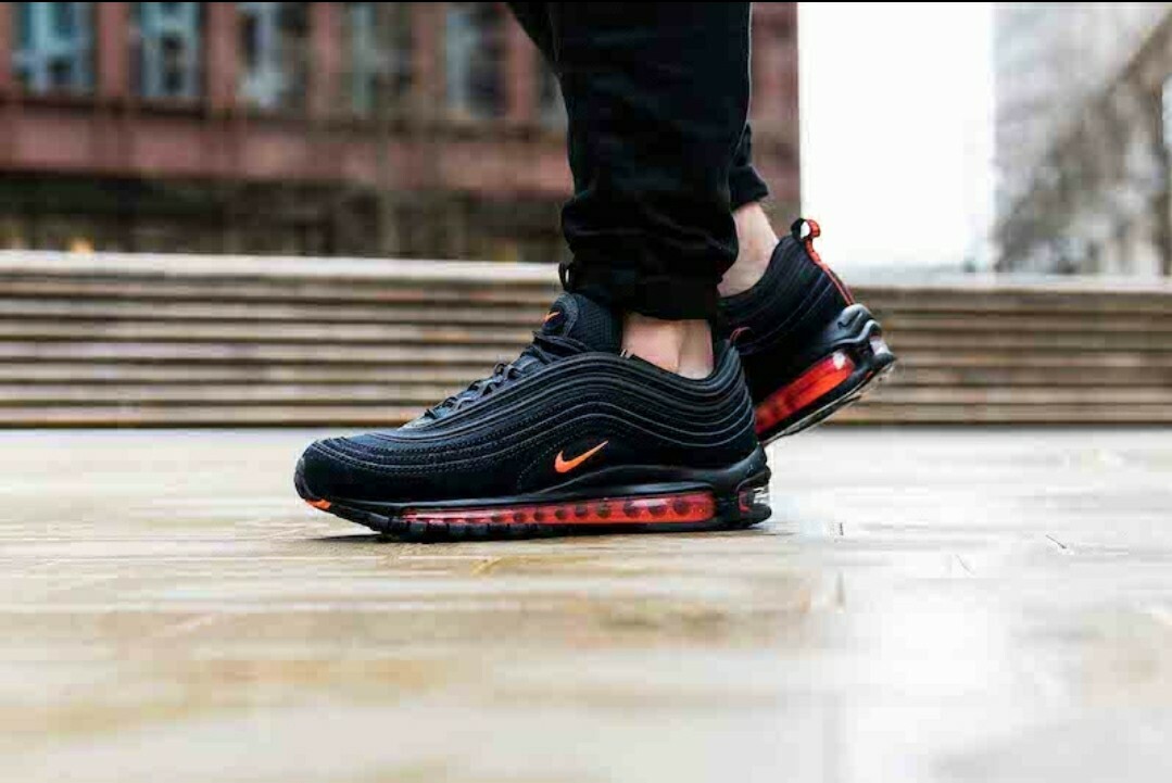 nike air max 97 black hyper crimson