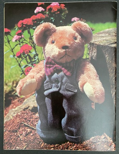 Teddy Bears' Wardrobe by Nancy Southerland-Holmes, 1984 Trade Paperback - Picture 2 of 4