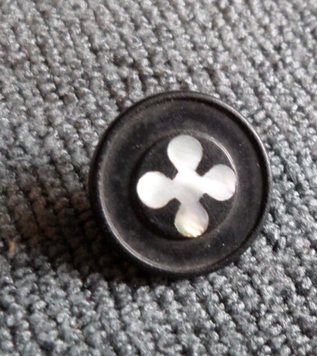 Vintage MOP Mother of Pearl Inlay Button 3/4" Inch - Picture 2 of 4