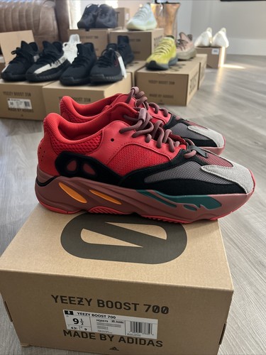 Adidas Yeezy Boost 700 Hi-Res Red HQ6979 Größe 9,5 - Bild 4 von 6