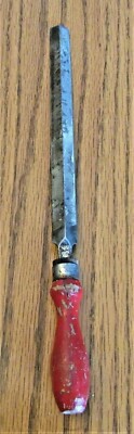 VINTAGE METAL FILE HELLER NUCUT HALF ROUND ''BASTARD'' WOOD HANDLE U.S.A. 12''