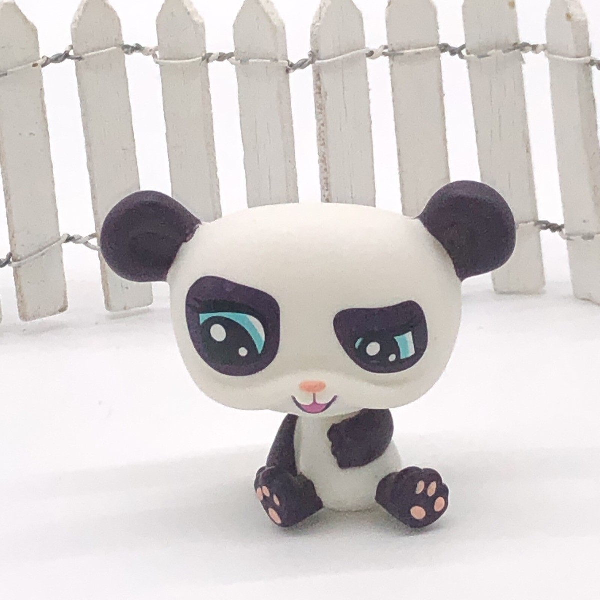 Littlest Pet Shop LPS Purple and White Panda 1413 Or 1414 Sticker