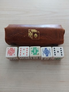 poker dice in genuine leather case