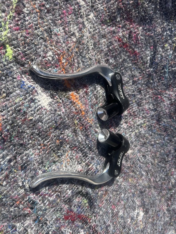 Tektro RX4.1 Aero Alloy Time Trial Brake Levers Black/Polished Silver 1 Pair