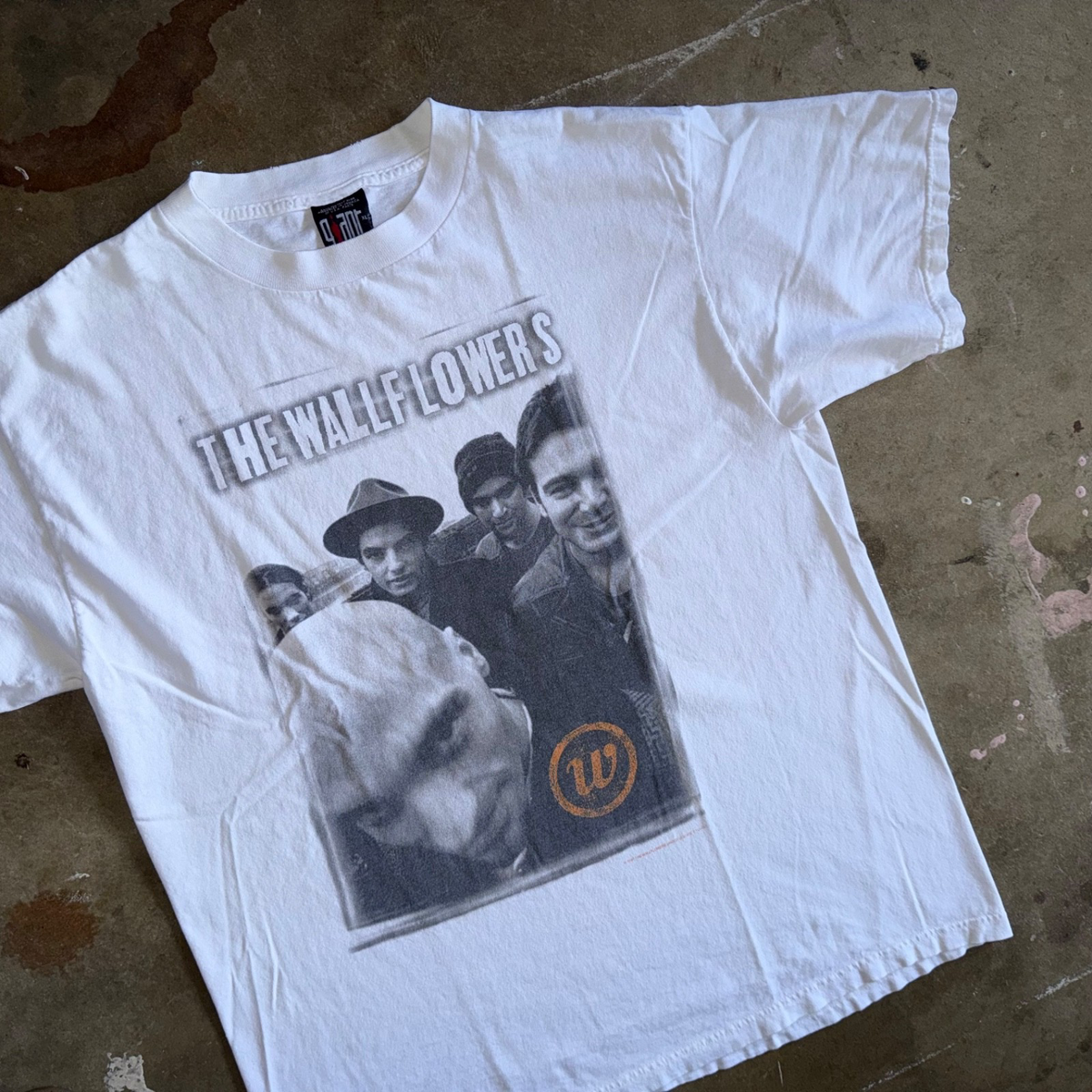 VINTAGE 90s THE WALLFLOWERS (ROCK BAND) 1997 TOUR CONCERT T-SHIRT