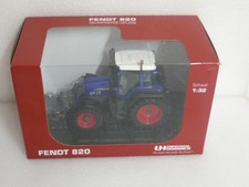 Universal Hobbies Fendt Vario 820 in blau, Limited Edition. Neu in OVP