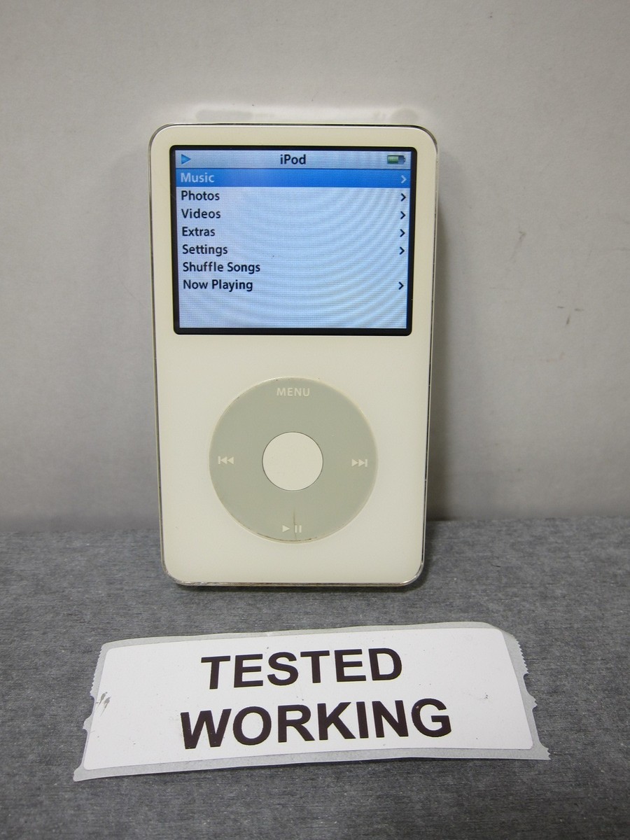 Apple iPod 5th Gen 60GB A1136 60GB White - GOOD CONDITION - READ