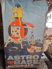 1960 IDEAL RARE RED ASTRO BASE MOTORIZED SPACE SHIP 4803 TOY INFO PAPER BOX