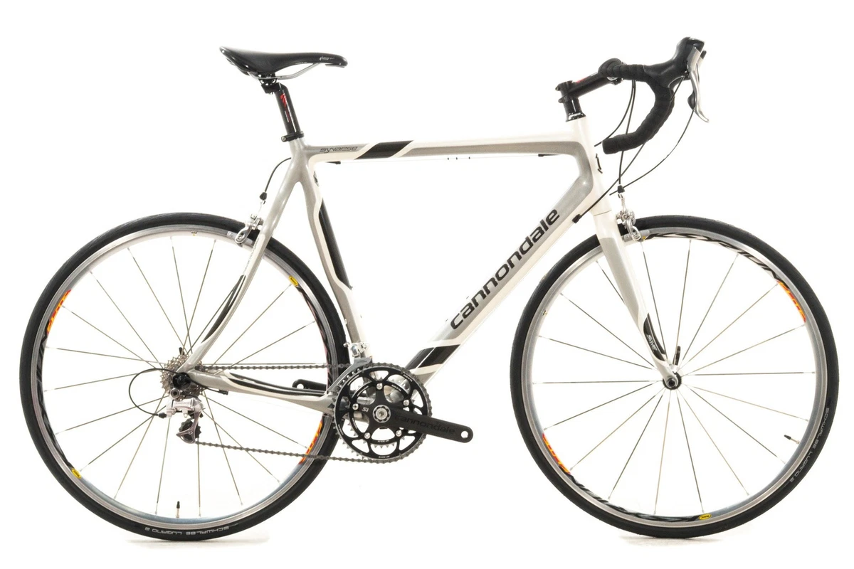 Cannondale ロードバイク ホワイト 700C Cannondale ロードバイク ホワイト 700C Cannondale White 700C Bikes