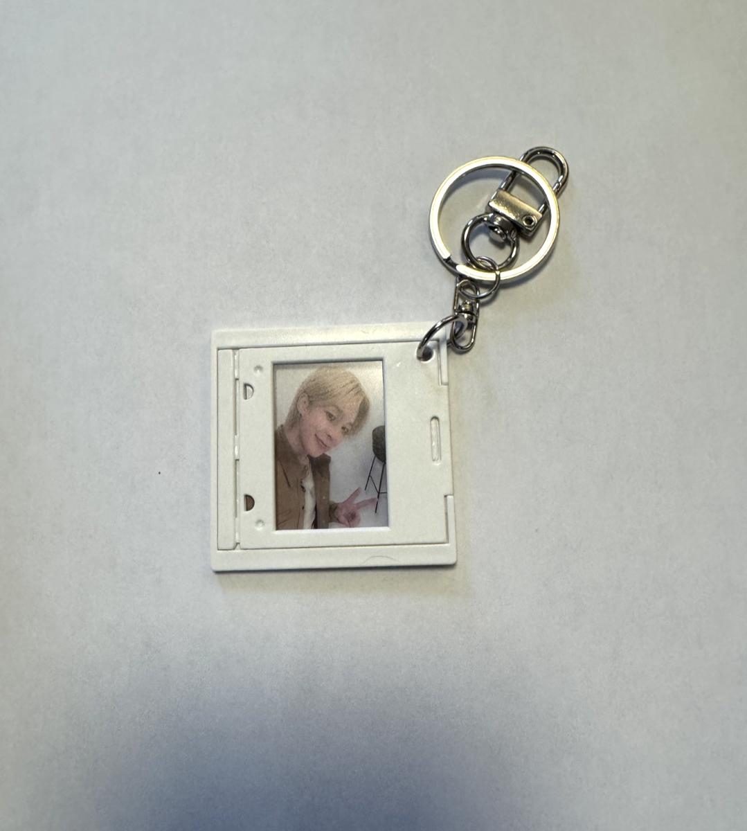 BTS ARIRANG ALBUM WEVERSE SHOP POB SELFIE FILM MOUNT KEYRING