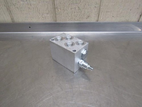CDC1689 Hydraulic Cartridge Valve w/Sun 1CP9