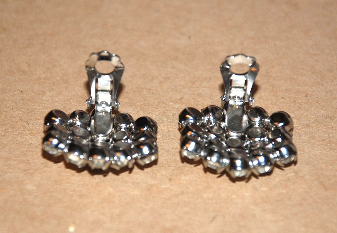 1950's Classy Statement Clear Rhinestone Round Ea… - image 7