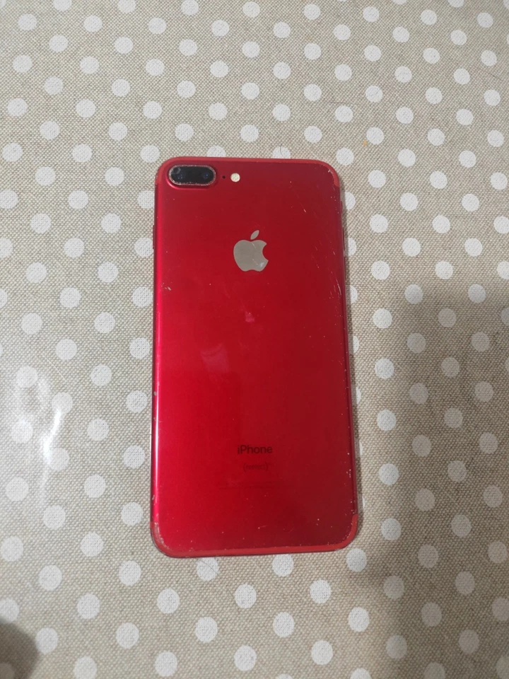 Apple iPhone 7 Plus Rosso Product Red A1661 3188 - Immagine 2 di 4