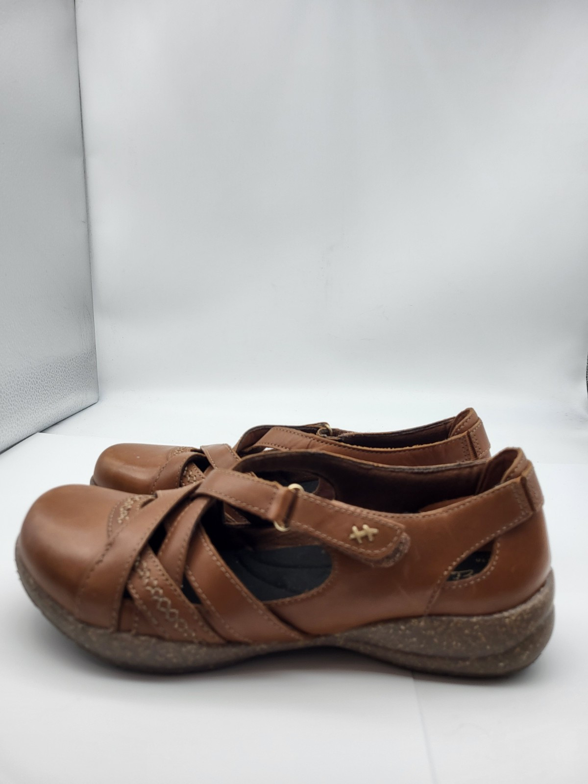 SAOLA Scarpe Clarks Mary Jane taglia 8 marroni Roseville passo comode pelle suola gomma preppy