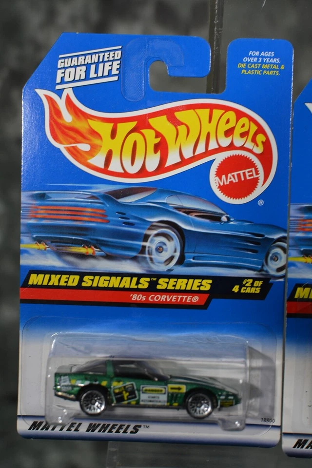 JUEGO COMPLETO SERIE SEÑALES MIXTAS Hot Wheels Autobús Nissan Corvette Roader Foto 3 de 4