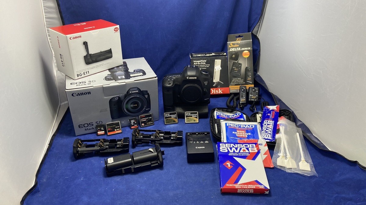 Canon 5D Mark III Camera And BG-E11 Grip Lots Of Extras | eBay