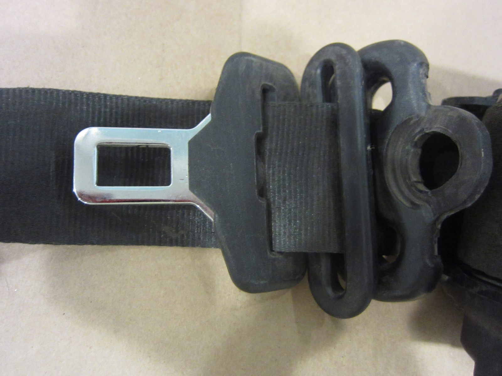 Maserati 4200 - RH Rear Seat Belt Roller - Part# 66193900