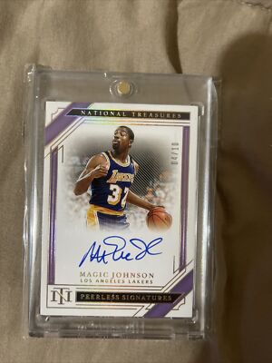 2020-2021 National Treasures Magic Johnson /10 Peerless Signatures On Card Auto