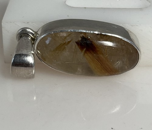Sterling Silver Rutilated Quartz Oval Bezel set Pendant NIB 10B - Picture 2 of 5