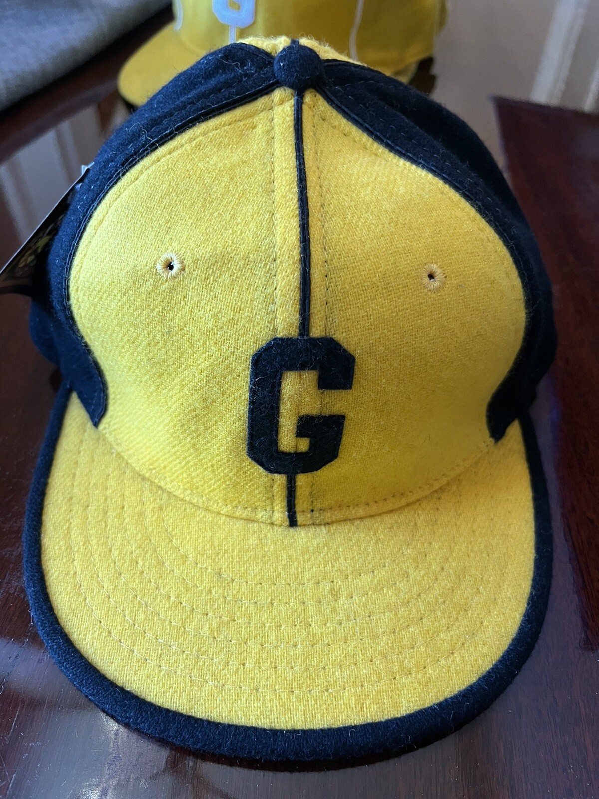 Picture 1 of 7