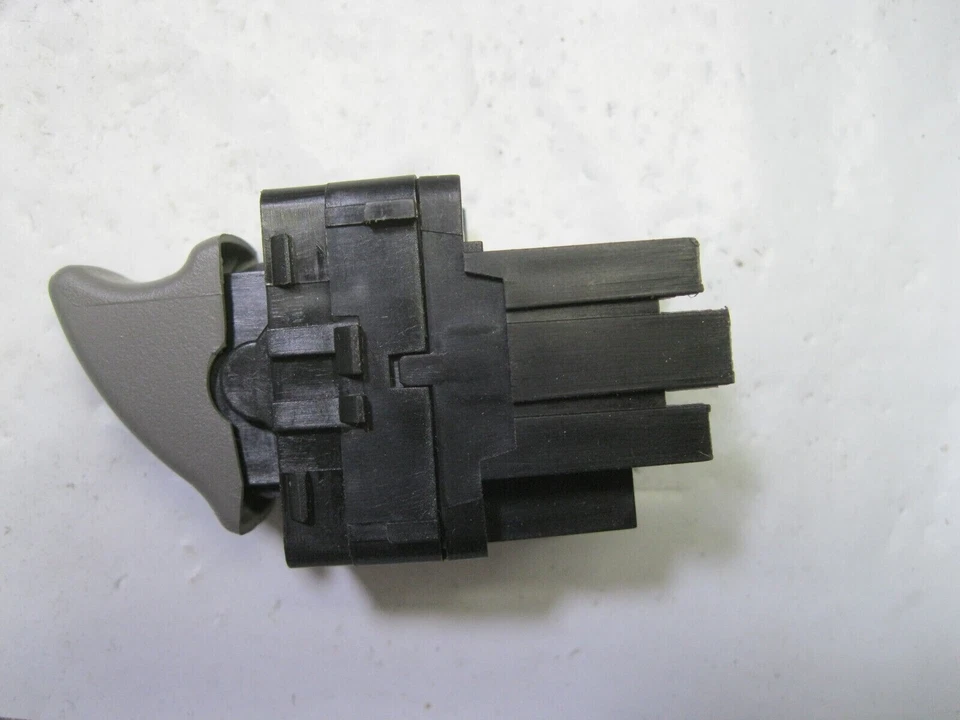 Airtex 1S4229 Door Window Switch - Image 3 of 4