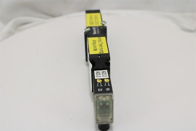 Valvola Di Passaggio Bosch Rexroth 0 820 056 101 – 2x3/2 – Usata Ma Funzionante