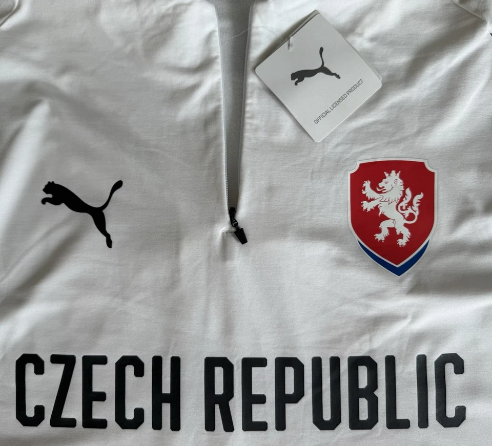 CZECH REPUBLIC SOCCER JERSEY TRAINING SHIRT NATIONAL TEAM PUMA 2017 SAMPLE RARE - Image 3 of 4